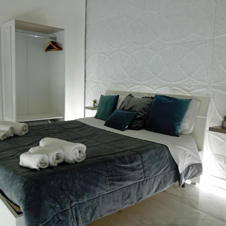 Donna Rita House Apartment Napoli Exterior foto